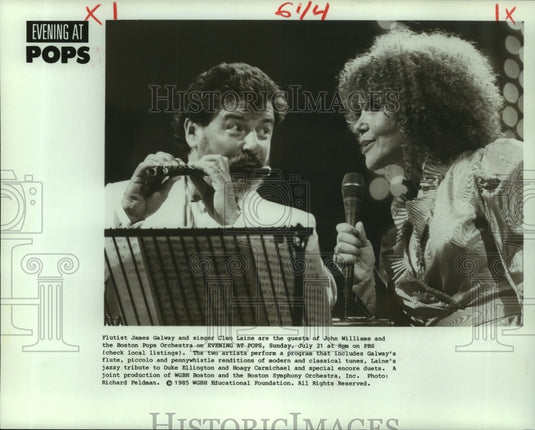 1985 Press Photo Flutist James Galway, Singer Cleo Laine in "Evening at Pops" - Historic Images