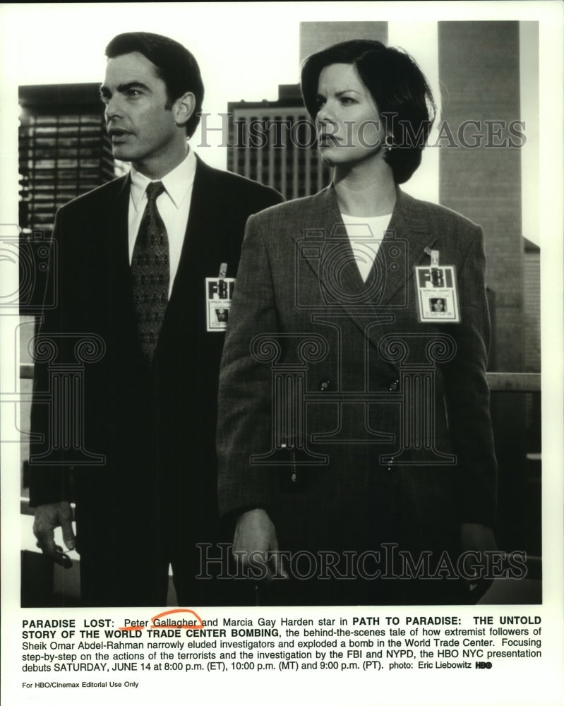 1997 Actors Peter Gallagher, Marcia Gray Harden in Path to Paradise - Historic Images