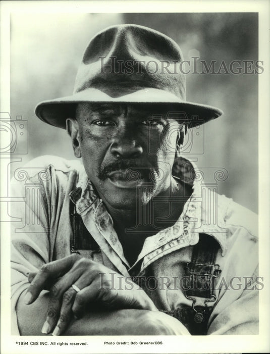 1994 Press Photo Actor Louis Gossett Jr., in "A Father for Charlie" on CBS - Historic Images
