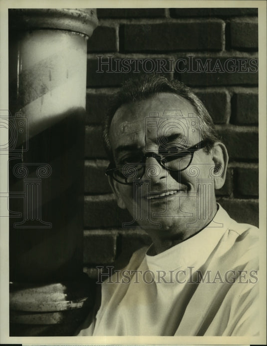1976 Press Photo Mario Gallo in "Delvecchio" on CBS Television Network - Historic Images