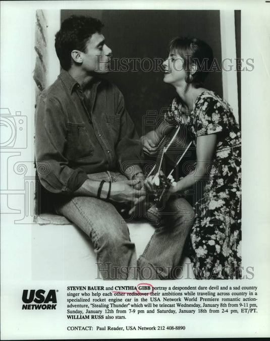 1992 Press Photo Actors Steven BAuer, Cynthia Gibb in "Stealing Thunder" on TV-Historic Images