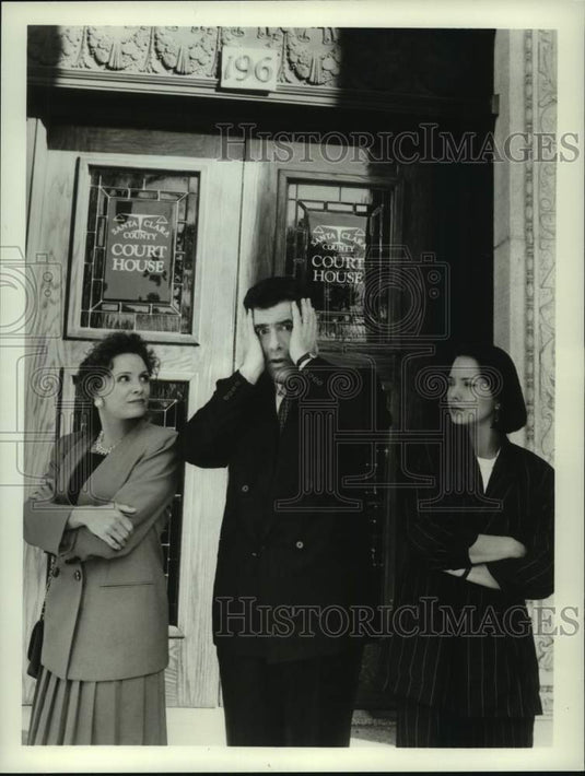 1990 Press Photo Elliott Gould and cast of "Stolen: One Husband" airing on CBS.-Historic Images