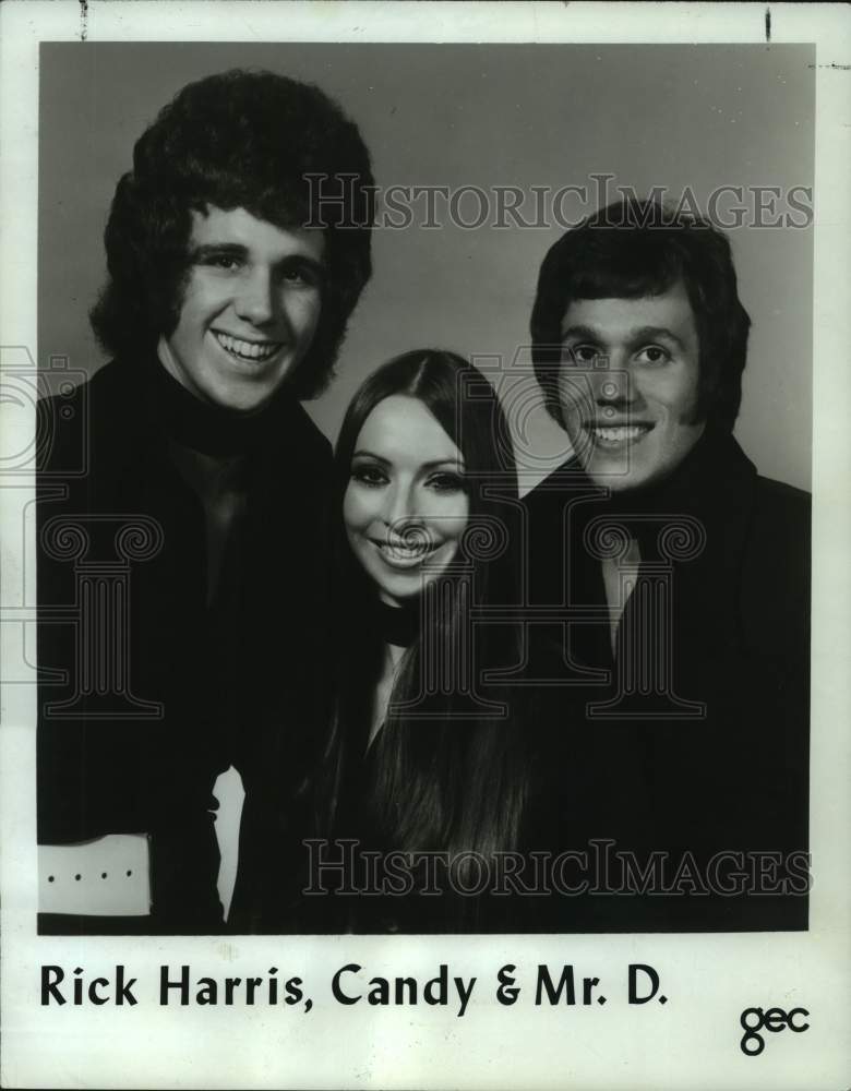 1971 Press Photo Rick Harris, Candy and Mr. D performs at Sky Lite Lounge - Historic Images