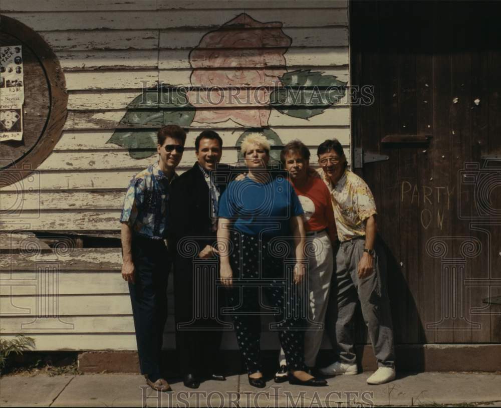 Press Photo Five members of the band Benny Grunch and the Bunch - nop34328-Historic Images