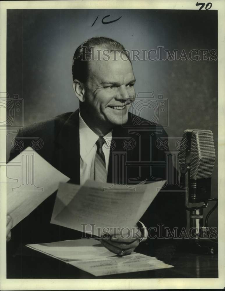 1966 Paul Harvey to speak at Mid-City Baptist Church in New Orleans. - Historic Images