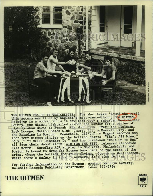 1980 Press Photo Members of the band The Hitmen have tea in Westchester, England-Historic Images