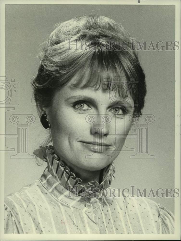 1983 Press Photo Actress Tess Harper in &quot;Celebrity&quot; on NBC Television-Historic Images