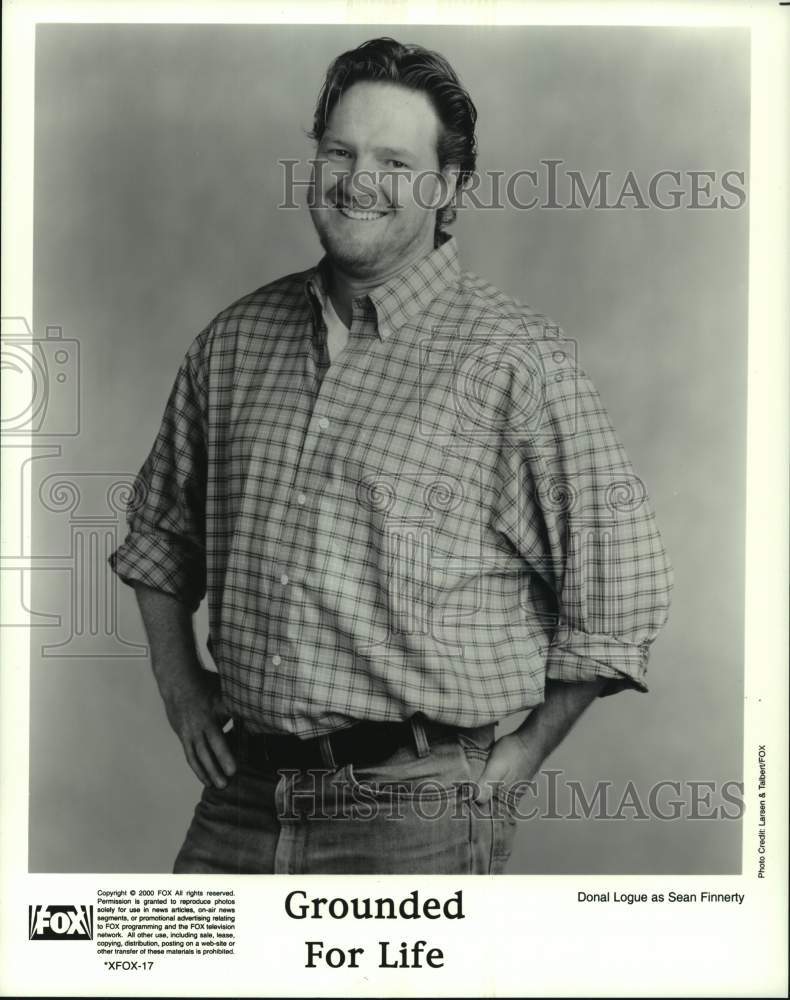 2000 Press Photo Actor Donal Logue as Sean Finnerty in "Grounded For Life"-Historic Images