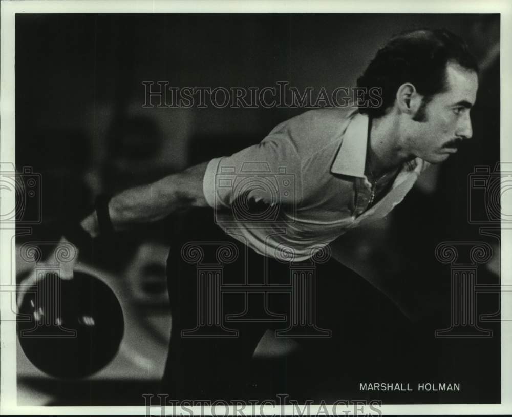 1983 Press Photo Professional bowler Marshall Holman - nop35688 - Historic Images