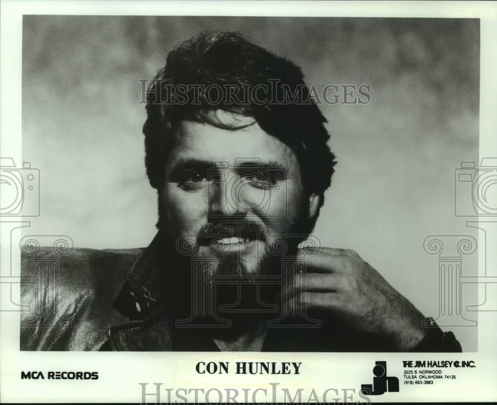 1984 Singer Con Hunley - Historic Images