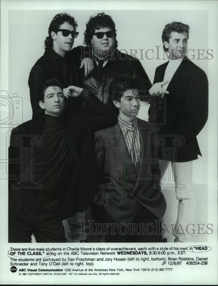 1987 Press Photo Actor Jory Husain with co-stars of &quot;Head of the Class&quot; on ABC-Historic Images