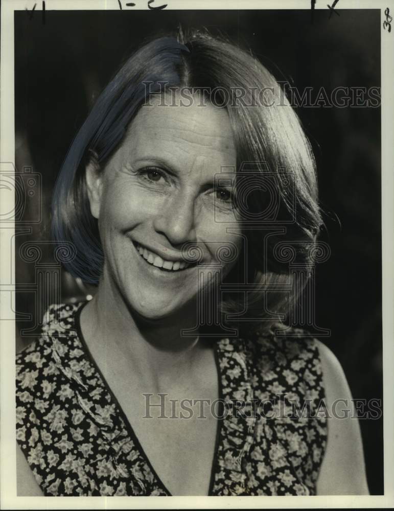 1975 Press Photo Julie Harris, Actress - Historic Images