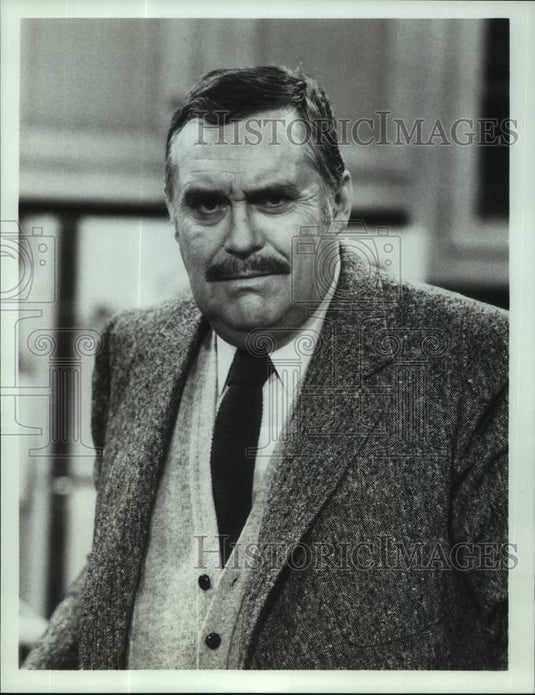 1985 Press Photo Christopher Hewett, Actor in "Mr. Belvedere" on ABC Television-Historic Images