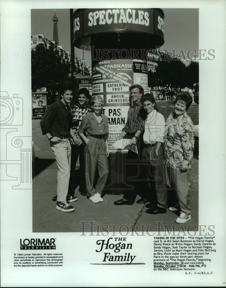 1989 Press Photo Actor Sandy Duncan with co-stars in &quot;The Hogan Family&quot;-Historic Images