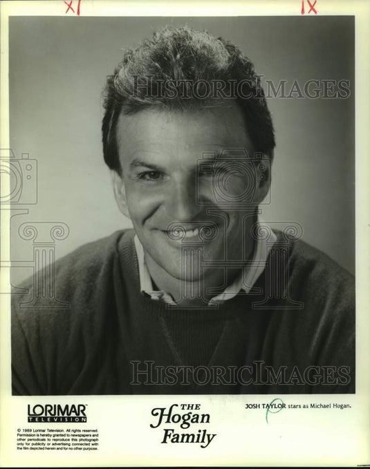 1989 Press Photo Actor Josh Taylor stars as Michael Hogan in "The Hogan Family"-Historic Images