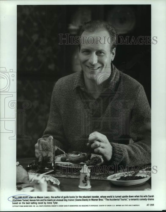 1989 Press Photo William Hurt stars as Macon Leary, "The Accidental Tourist"-Historic Images