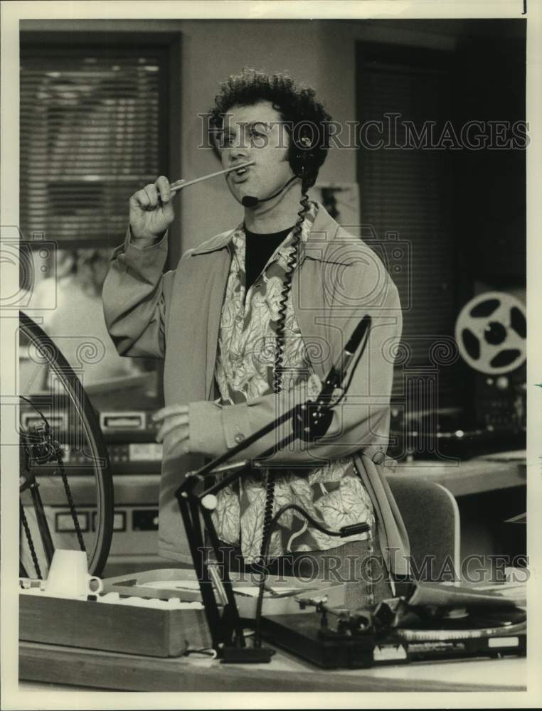 1990 Press Photo Impressionist John Kassir as Don Tupsouni in &quot;The Last Virgin&quot;-Historic Images