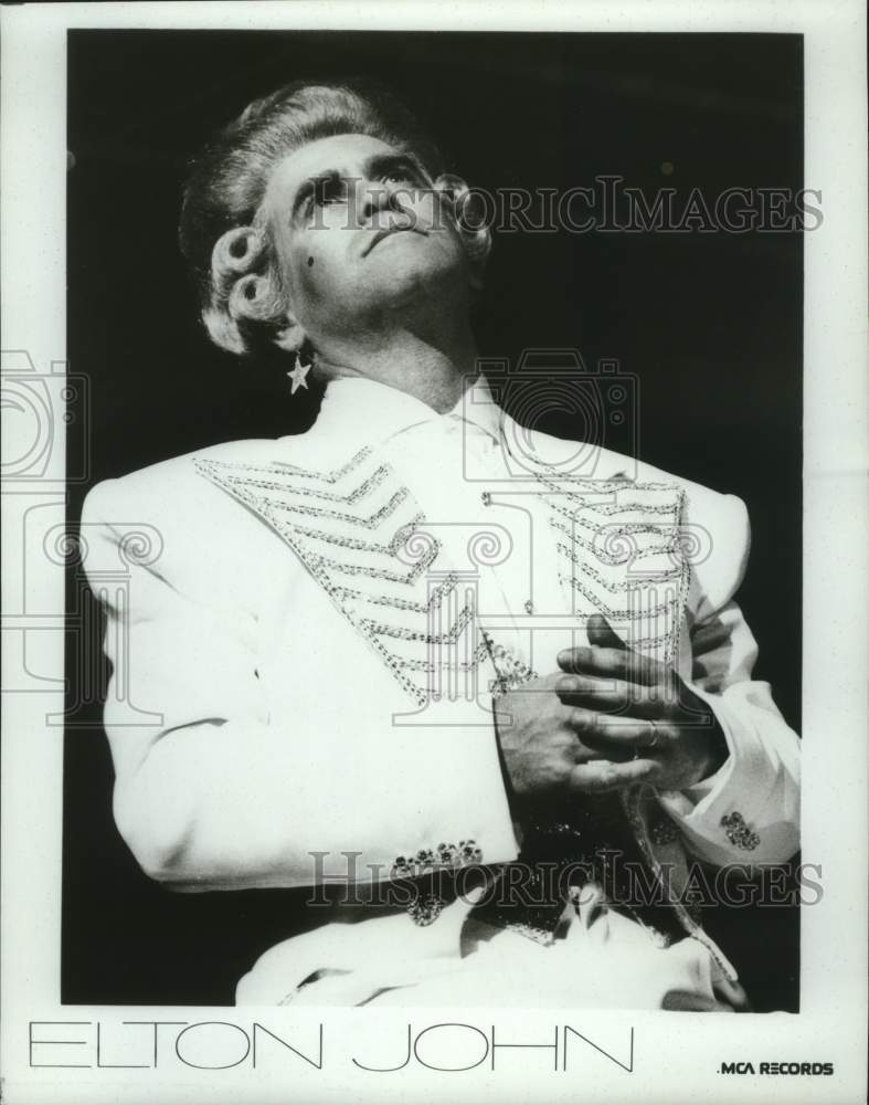 1987 Press Photo Musician Elton John - nop40857-Historic Images