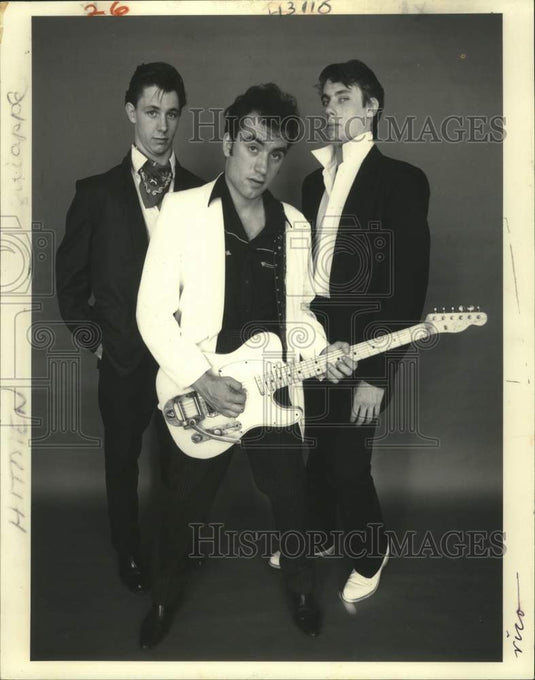 1983 Press Photo Johnny J. and The Hitmen pay a call on Carrollton Station-Historic Images