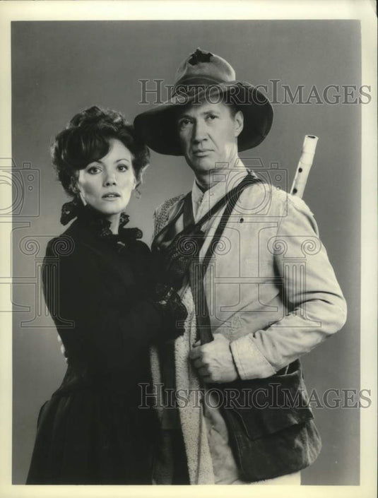 1988 Press Photo Actors Kerrie Keane, David Carradine in "Kung Fu: The Movie"-Historic Images