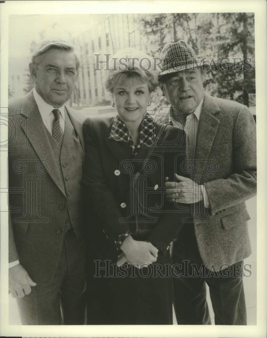 1989 Press Photo Actress Angela Lansbury, co-stars on "Murder, She Wrote" on TV-Historic Images