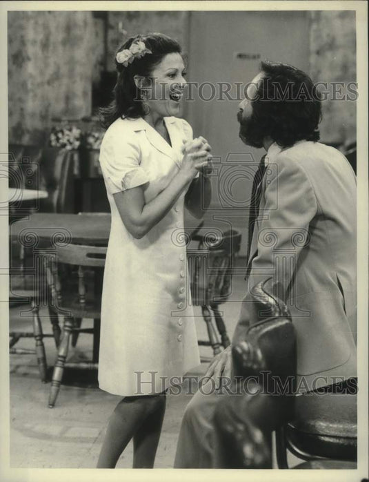 1979 Press Photo Actors Linda Lavin, Ron Rifkin in "Alice" on CBS Television-Historic Images