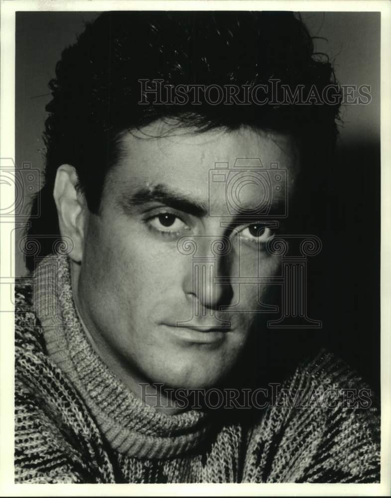 Press Photo Lorenzo Caccialanza from TV show Knots Landing - Historic Images