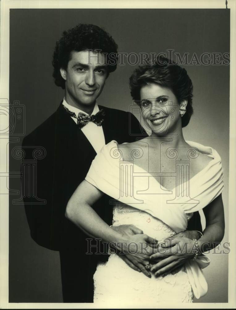 1988 Press Photo Stephen Schnetzer &amp; Anne Howard on NBC-TV&#39;s &quot;Another World&quot;-Historic Images