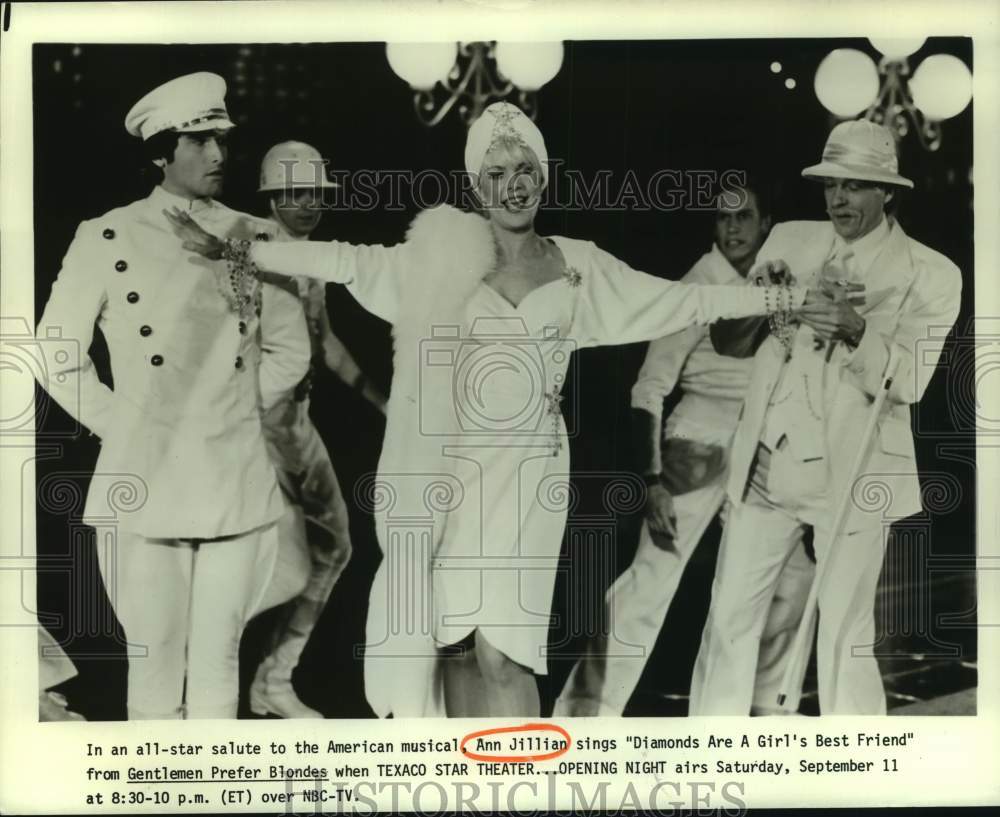 1982 Press Photo Actress Ann Jillian, co-stars in &quot;Gentlemen Prefer Blondes&quot;-Historic Images