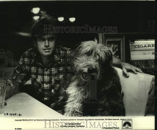 1977 Press Photo Paul Le Mat stars in "Citizens Band" - nop45441-Historic Images