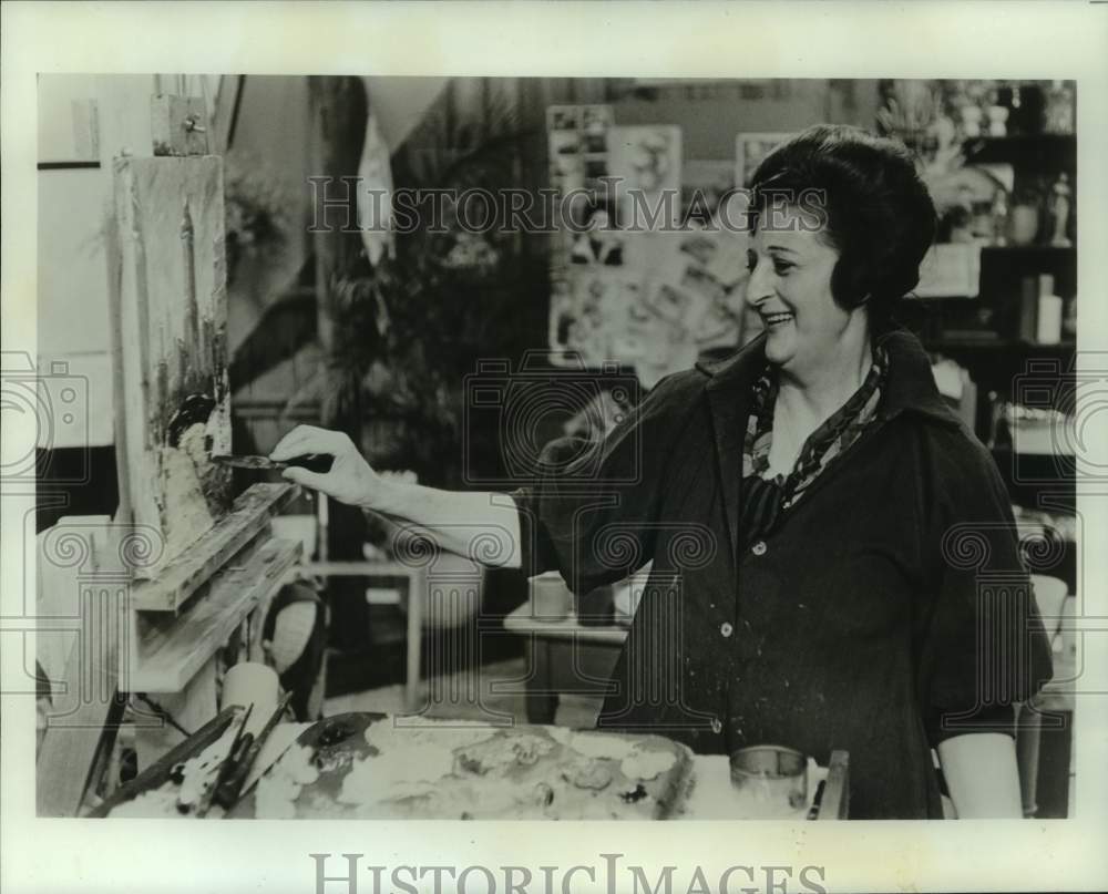 1977 Press Photo Nancy Rominsky, television painting teacher, painting-Historic Images