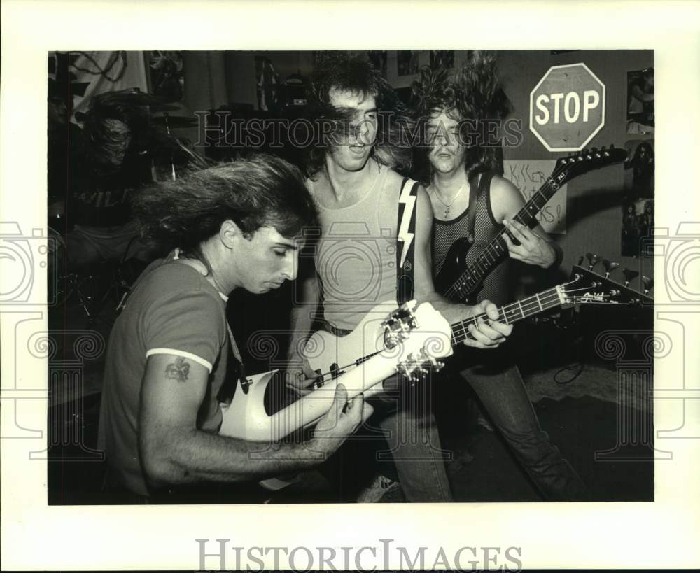 1986 Press Photo Killer Elite&#39;s guitarists, Marty, Benny and Pat. - nop45849-Historic Images