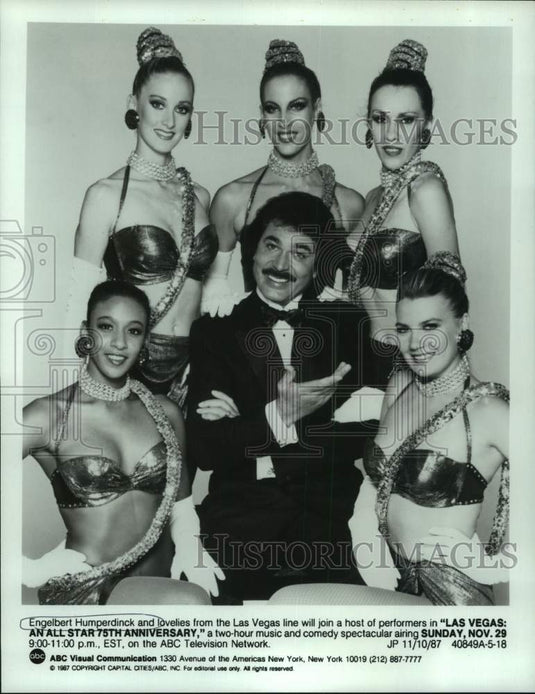 1987 Press Photo Engelbert Humperdinck on Las Vegas An All Star 75th Anniversary-Historic Images