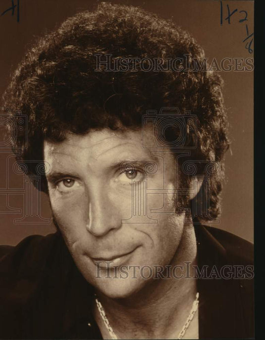 Press Photo Singer Tom Jones - nop46648-Historic Images