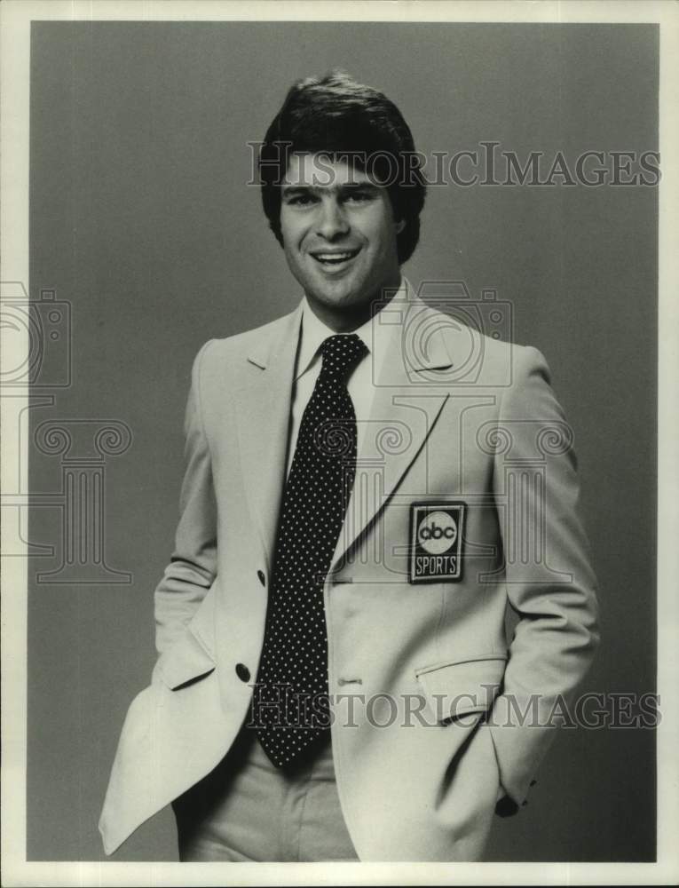 1980 Press Photo Jim Lampley, play-by-play announcer on &quot;NCAA Football&quot; series-Historic Images