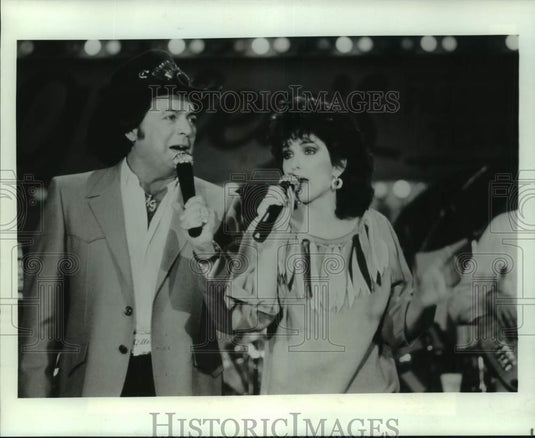1984 Press Photo Charly McClain & Mickey Gilley on "Saturday Night At Gilley's"-Historic Images
