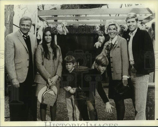 1978 Press Photo Scene from "With Six You Get Eggroll" on NBC-TV - nop48090-Historic Images