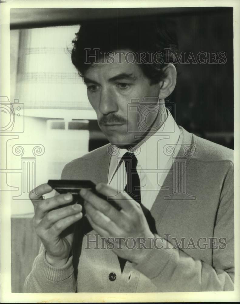 1982 Press Photo Actor Ian McKellen stars as Anthony Skipling in &quot;Dying Day&quot;-Historic Images