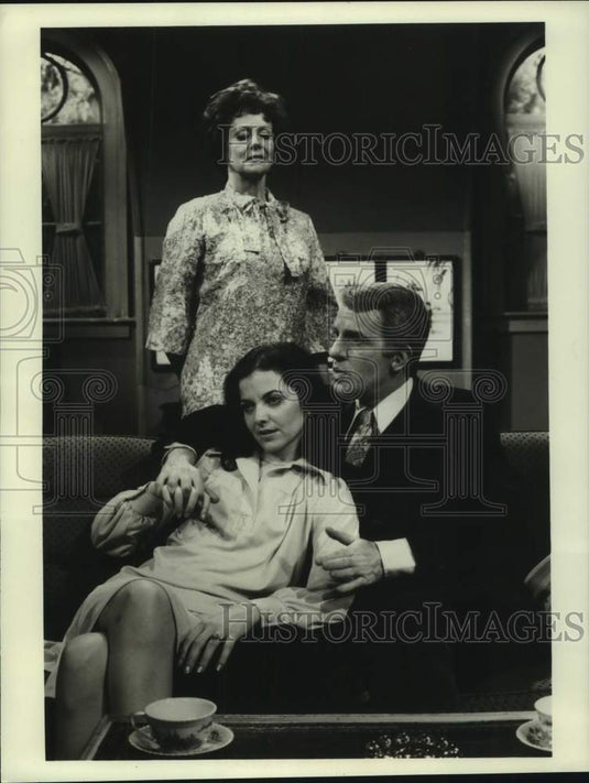 1975 Press Photo Ruth Warrick & cast in "All My Children" - nop48329-Historic Images