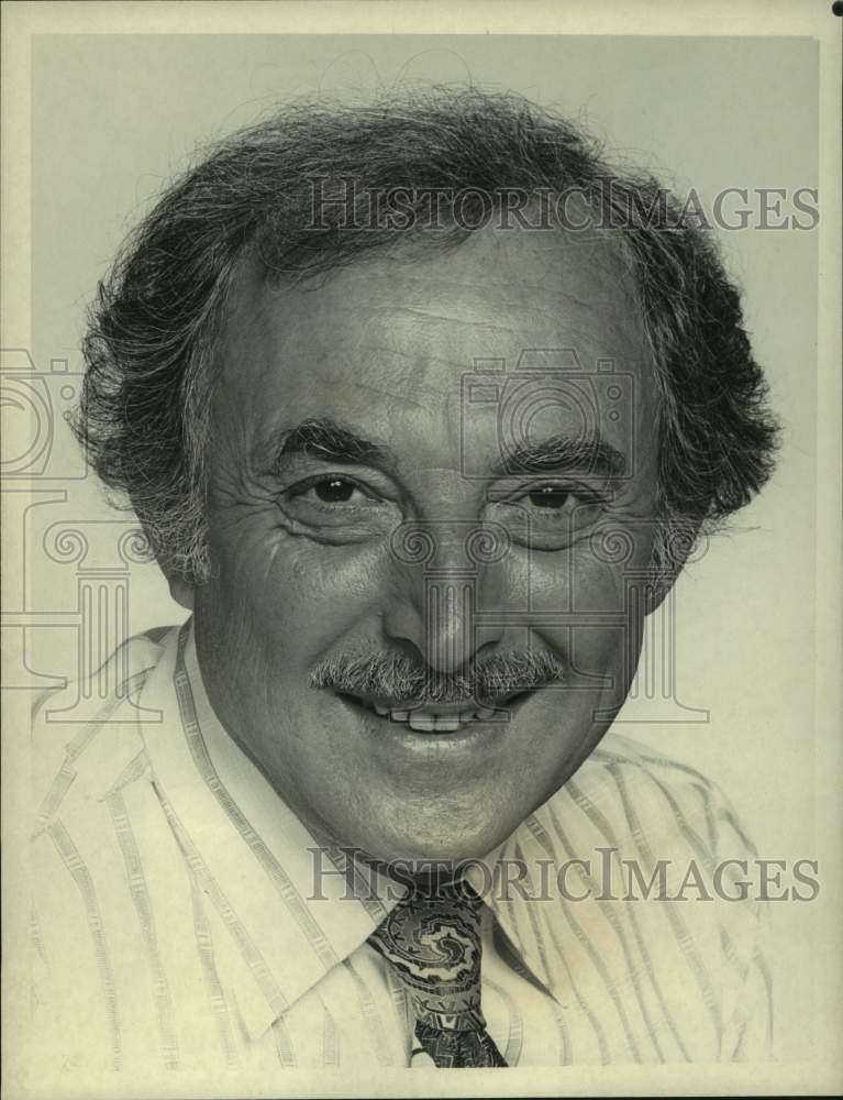 1979 Press Photo Actor Bill Macy in &quot;Hayden Hall&quot; - nop49288-Historic Images