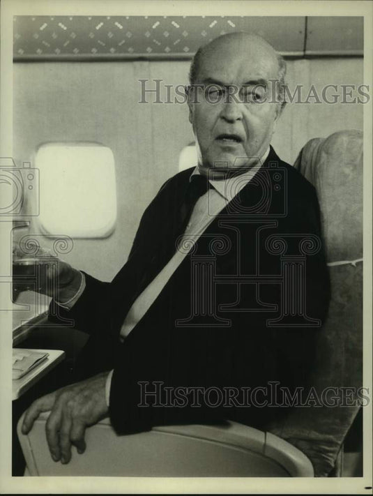 1976 Press Photo Ray Milland starring in CBS "Mayday at 40,000 Feet" - nop49721-Historic Images