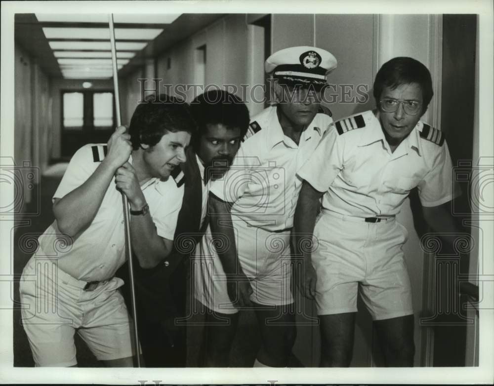 1978 Press Photo Actor Fred Gavin MacLeod in &quot;The Love Boat&quot; on ABC Television-Historic Images