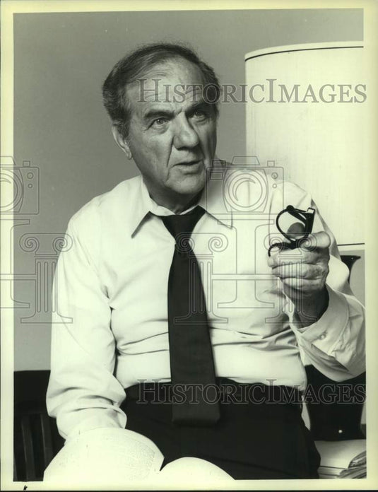 1984 Press Photo Actor Karl Malden as Freddy Kassab in "Fatal Vision" on NBC-TV-Historic Images