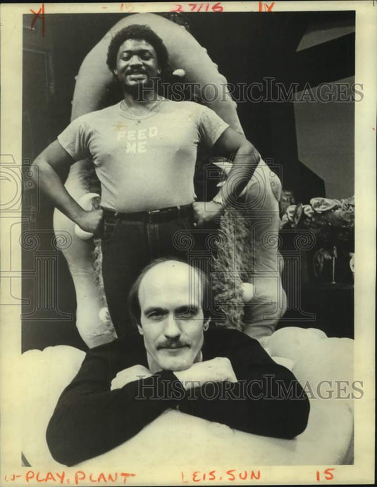 1985 Press Photo Michael Leslie, William Szymanski in "Little Shop of Horrors"-Historic Images