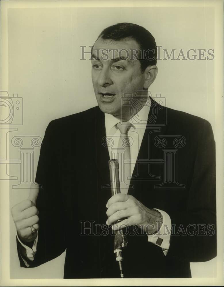 1962 Press Photo Comedian Bob Melvin in The Garry Moore Show - Historic Images