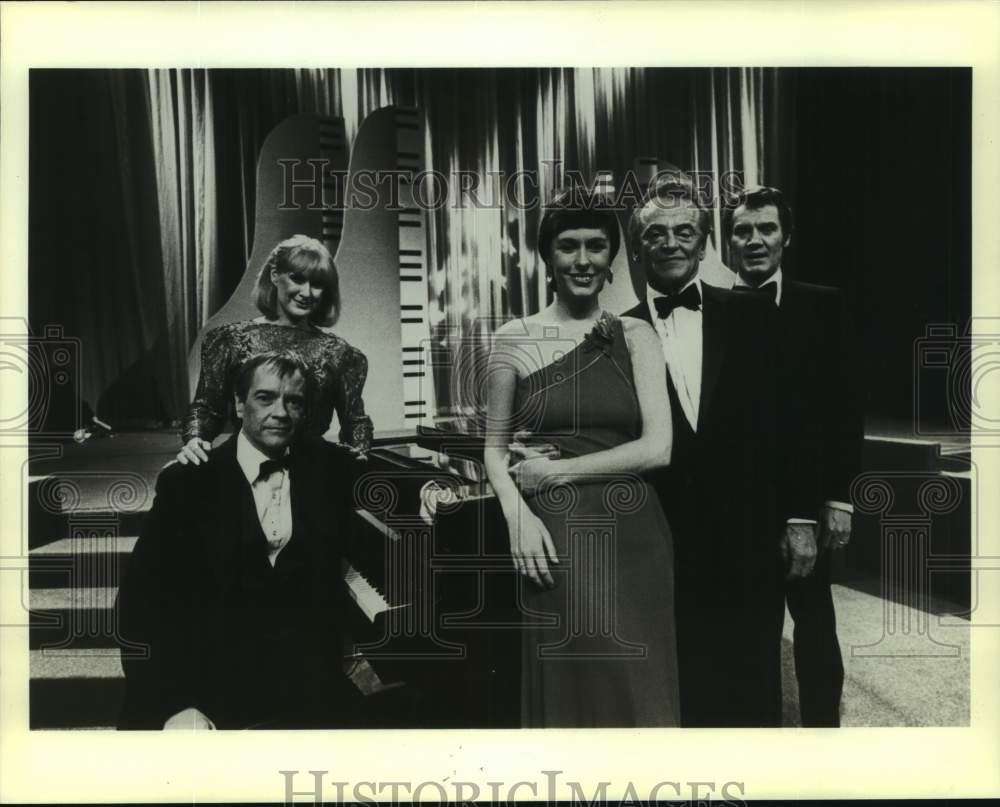 1982 Press Photo Guest stars on Kraft's "An Evening with Alan Jay Lerner."-Historic Images