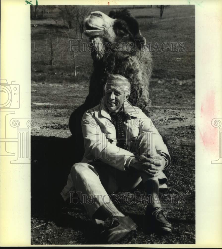 1984 Press Photo David McCullough host &quot;The Last Flower&quot; on &quot;Smithsonian World&quot;-Historic Images