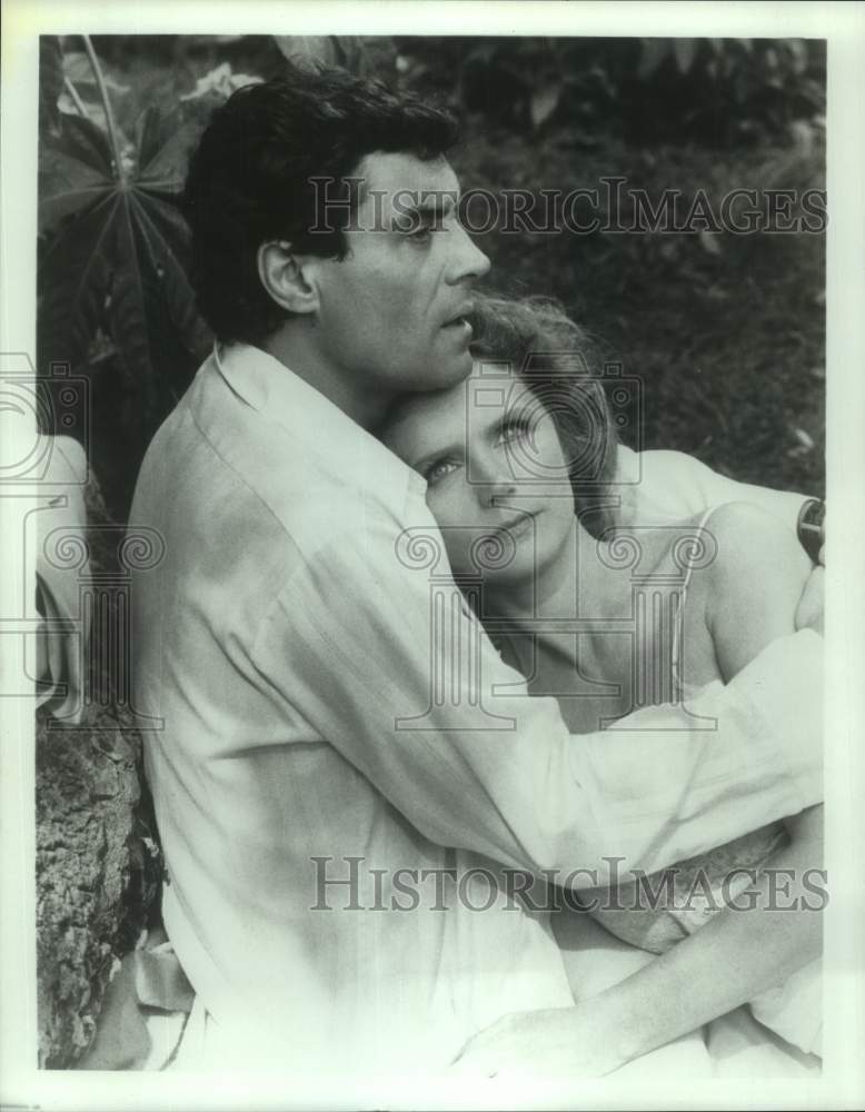 1982 Press Photo Ian McShane and co-actor Lee Remick in TV-movie "The Letter"-Historic Images