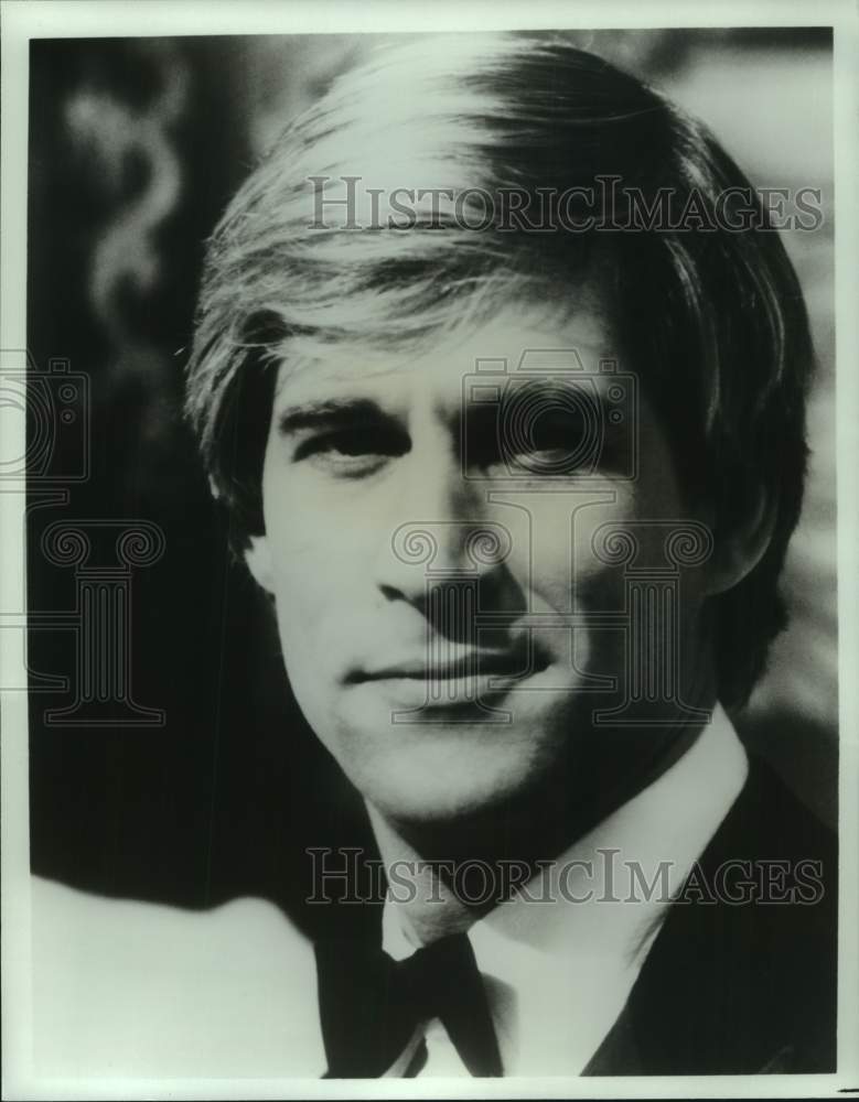 1984 Press Photo Actor Simon MacCorkindale - nop55554-Historic Images