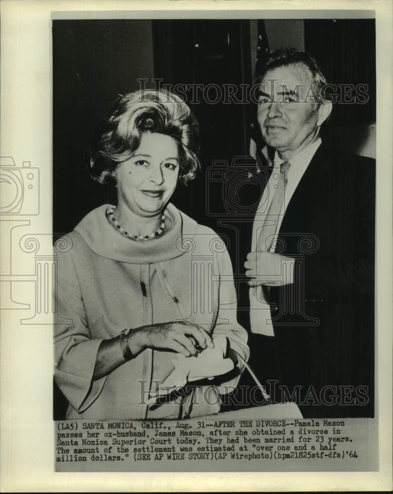 1964 Press Photo James Mason and Pamela Mason finalize divorce in Santa Monica. - Historic Images